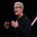 Apple CEO टिम कुक पर बरसा छप्परफाड़ पैसा, एक झटके में कमा लिए 341 करोड़ रुपये