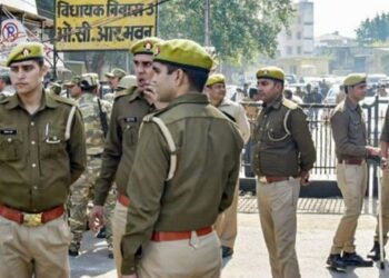 यूपी में 20 नवंबर तक पुलिसवालों की छुट्टियां रद, डीजीपी ने जारी किया आदेश, इस वजह से फैसला