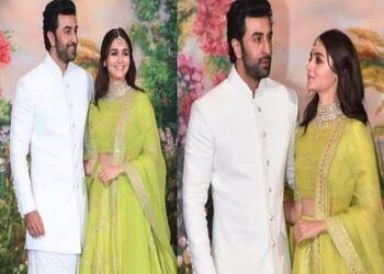 Alia Bhatt ने विज्ञान भवन में सबके सामने किया रणबीर कपूर को किस, फोटो देख यूजर्स को लगा झटका, बोल दी ऐसी बात