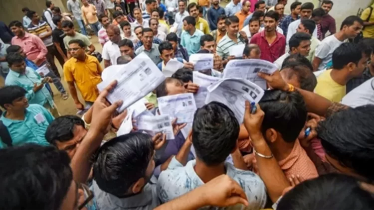 भागलपुर के सेंडिस कंपाउंड में शिक्षकों का प्रवेश शुरू, इतने बजे मिलेगा नियुक्ति पत्र; जानें क्या है तैयारी