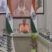 आशुतोष टंडन के निधन पर CM योगी ने घर पहुंचकर दी श्रद्धांजलि, गुलाला घाट पर क‍िया गया अंतिम संस्कार