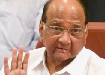 NCP में फूट के बाद दूसरी बार चाचा शरद से मिले अजित पवार, राजनीतिक गलियारों में खलबली; सुप्रिया सुले ने दी ये दलील