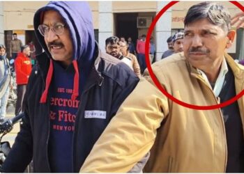 संभल में रिश्वत लेते राजस्व निरीक्षक गिरफ्तार, जमीन की पैमाइश के लिए ले रहा था रुपए
