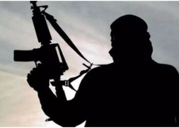 पाकिस्तान में फिदायीन हमले में 23 लोगों की मौत, पुलिस स्टेशन की ढह गई इमारत, मलबे से निकाले जा रहे शव