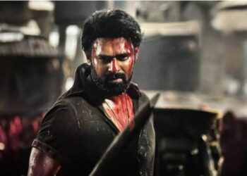 प्रभास की फिल्म ‘अल्ट्रा ब्लॉकबस्टर’! फाइट सीन्स पर लोगों ने कही ये बात; देखने जाने से पहले पढ़ें ट्विटर रिव्यू