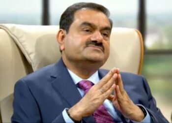 UK-US की तर्ज पर बदलेगी धारावी की सूरत, अडानी ने इस विदेशी फर्म से मिलाया हाथ!