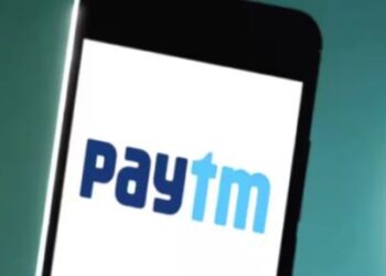 Paytm बड़ी मुसीबत में, ₹500 करोड़ तक नुकसान की आशंका, एक्सपर्ट बोले – शेयर बेचकर निकलो