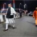 …जब वाराणसी में आधी रात निरीक्षण पर निकले PM मोदी, साथ में दिखे CM योगी