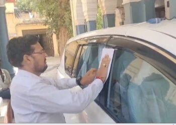 अरे ये क्या? राजस्थान में तो कलेक्टर की ही गाड़ी हो गई कुर्क, वजह जानकर उड़ जाएंगे होश