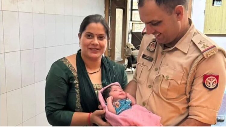 गाजियाबाद: झाड़ियों में मिली नवजात बच्ची, चौकी इंचार्ज ने किया गोद लेने का फैसला लेकिन…
