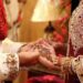 लव मैरिज करने वाले कपल में गांव में घुसने से रोका, पंचायत ने ग्रामीणों से स्टांप पेपर पर लिए सिग्नेचर