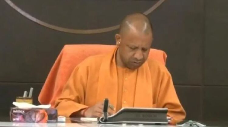 संभल का एक भी उपद्रवी बचना नहीं चाहिए… बैठक में सीएम योगी का अधिकारियों को निर्देश