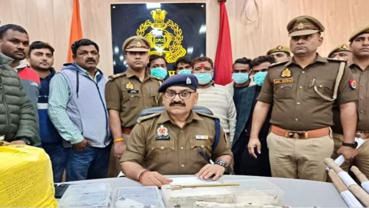 माथे पर तिलक, हाथ में त्रिशूल और गले में भगवा… वेष बदलकर करते थे गोतस्करी