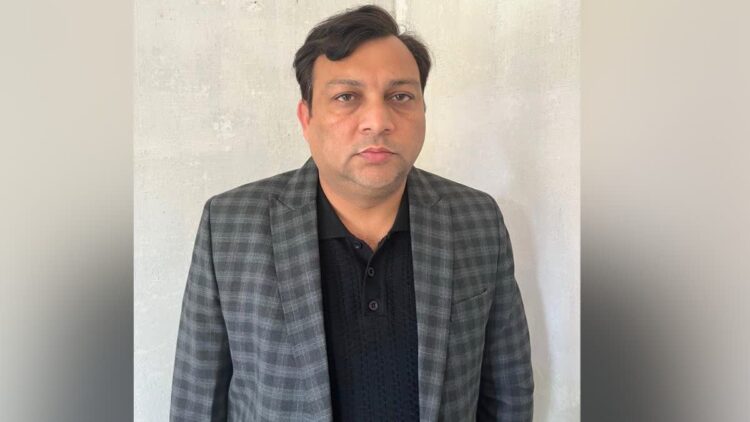 मेडिकल लाइसेंस के लिए रिश्वत लेते पकड़ा गया असिस्टेंट कमिश्नर, विजिलेंस टीम ने किया गिरफ्तार