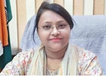 मथुरा: 70 हजार की रिश्वत ले रही थीं PCS अधिकारी, लखनऊ की विजिलेंस टीम ने रंगे हाथों पकड़ा