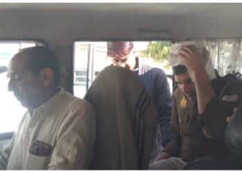 मेरठ में विजिलेंस टीम पर जानलेवा हमला; पुलिस कांस्टेबल का सिर फटा, बिजली काटने पहुंची थी टीम