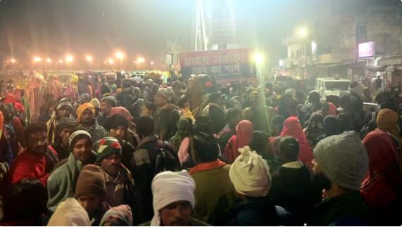 हेलो! कंट्रोल रूम… महाकुंभ में भीड़ बढ़ रही; हालात बिगड़ते देख संगम स्टेशन को 14 फरवरी तक किया गया बंद