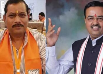 ‘बाबा दिल्ली चले जाएं, केशव प्रसाद मौर्य संभाले UP की कमान’, BJP विधायक ने की मंच से मांग