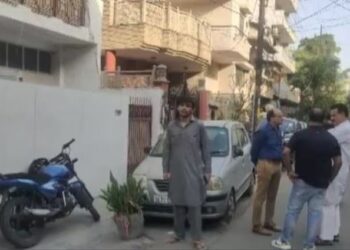 अवैध संबंधों के शक में पति ने की पत्नी की हत्या, हथौड़े से मारकर उतारा मौत के घाट