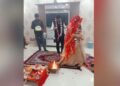 बहू ने सास को छोड़ा अकेला, अधिकारी से कर ली शादी; पति की मौत के बाद मिली थी नौकरी